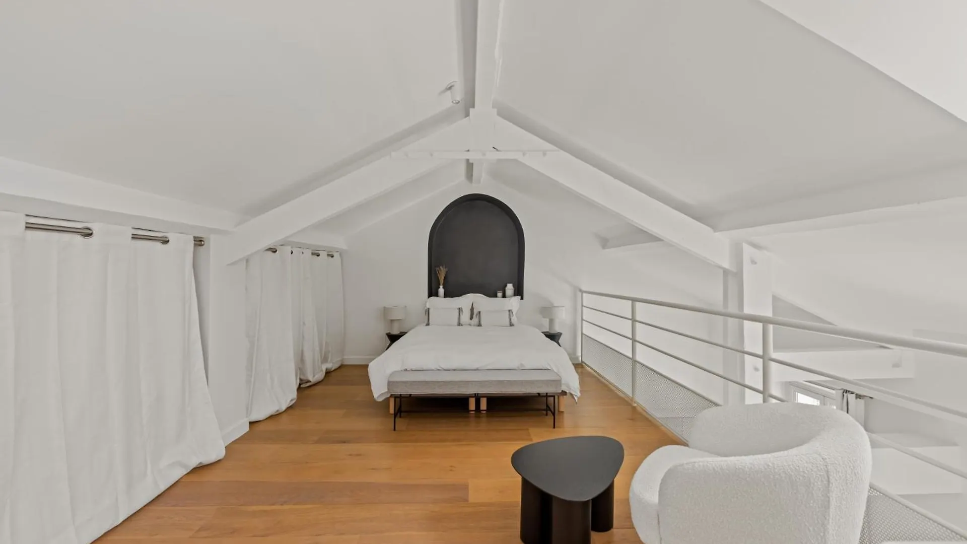 Lb Vacation Rentals I Beautiful, Renovated Duplex With Swimming Pool Cannes Francja