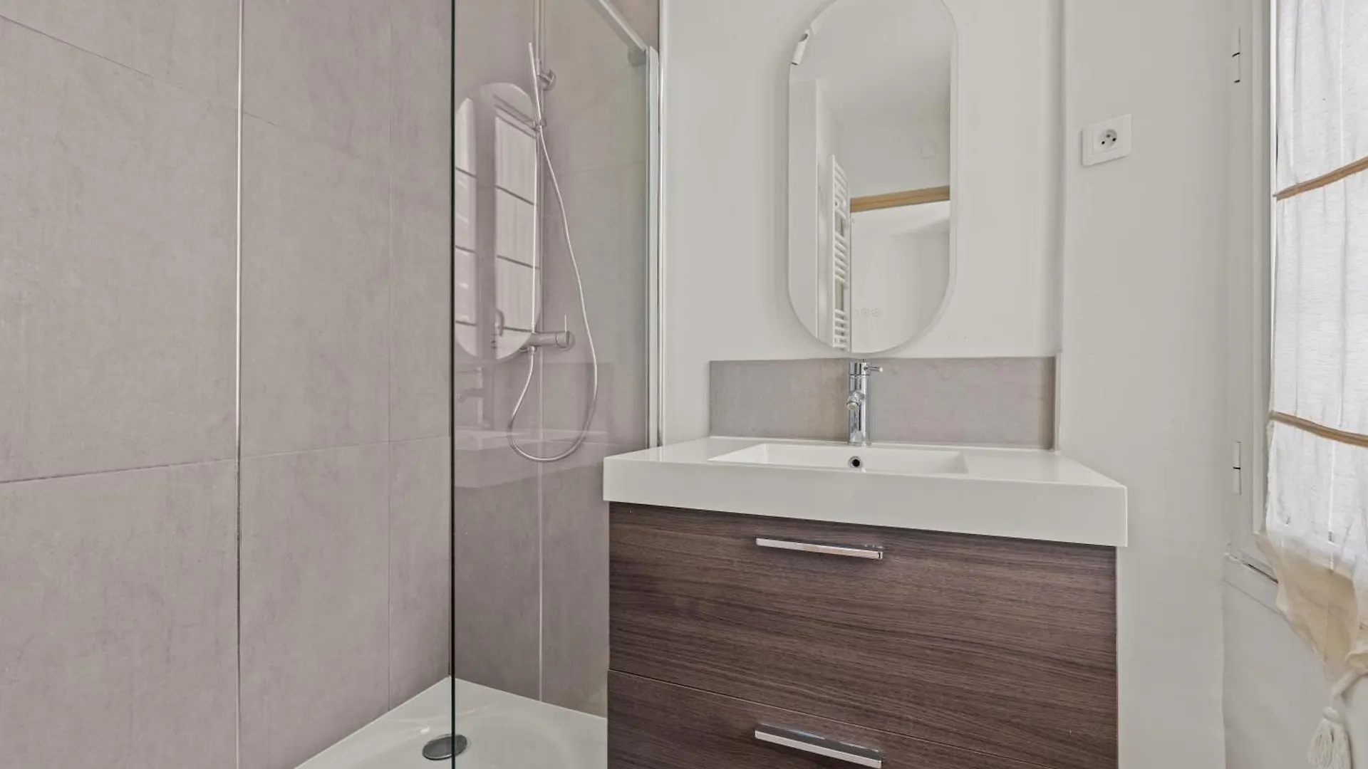 Lb Vacation Rentals I Beautiful, Renovated Duplex With Swimming Pool Cannes